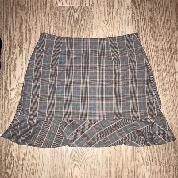 Plaid brown and pink aritzia Sunday best miniskirt - Picture 2 of 3